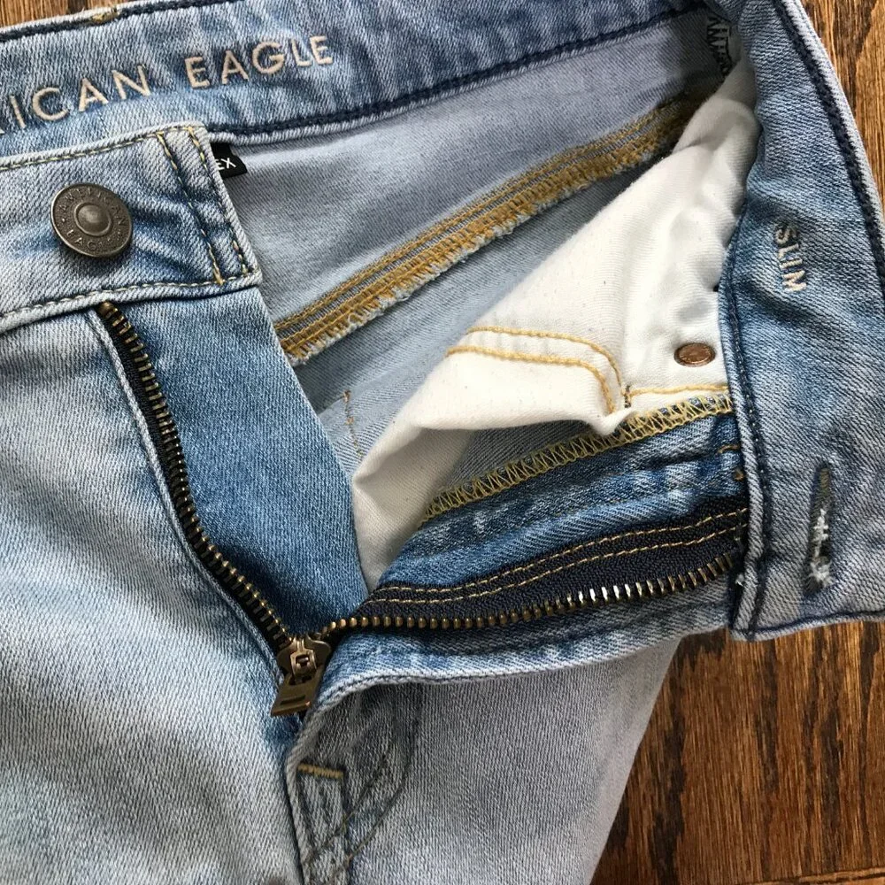 American Eagle Jeans Mens 26x28 Next Level Airflex Slim Mid Rise Light Wash‎